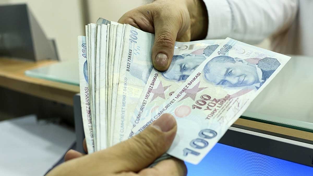 Yeni yılda asgari ücret ne kadar olacak? Milyonlar merakla bekliyor